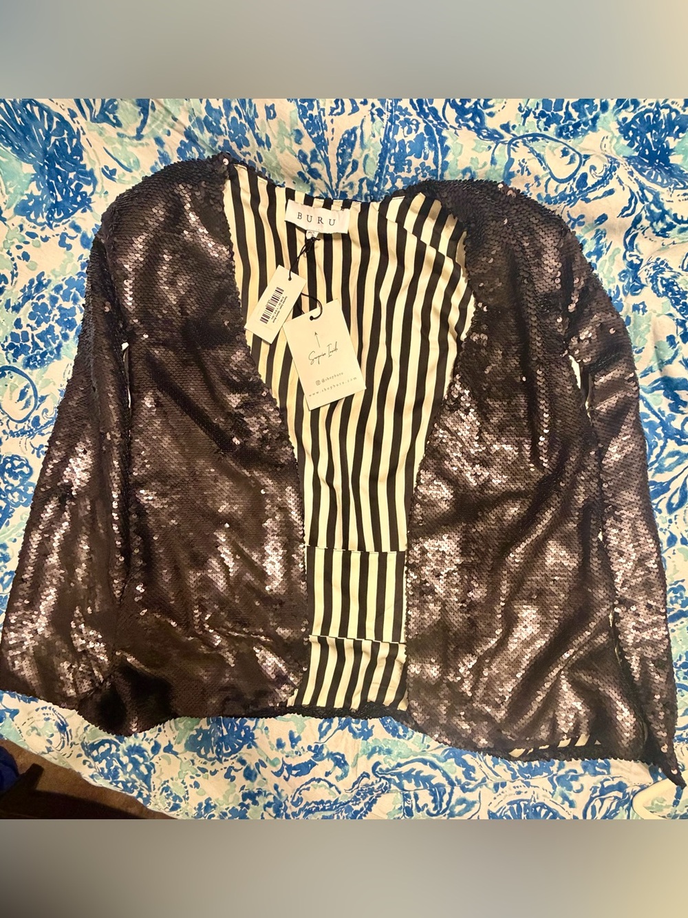 Buru Soarkle Cape